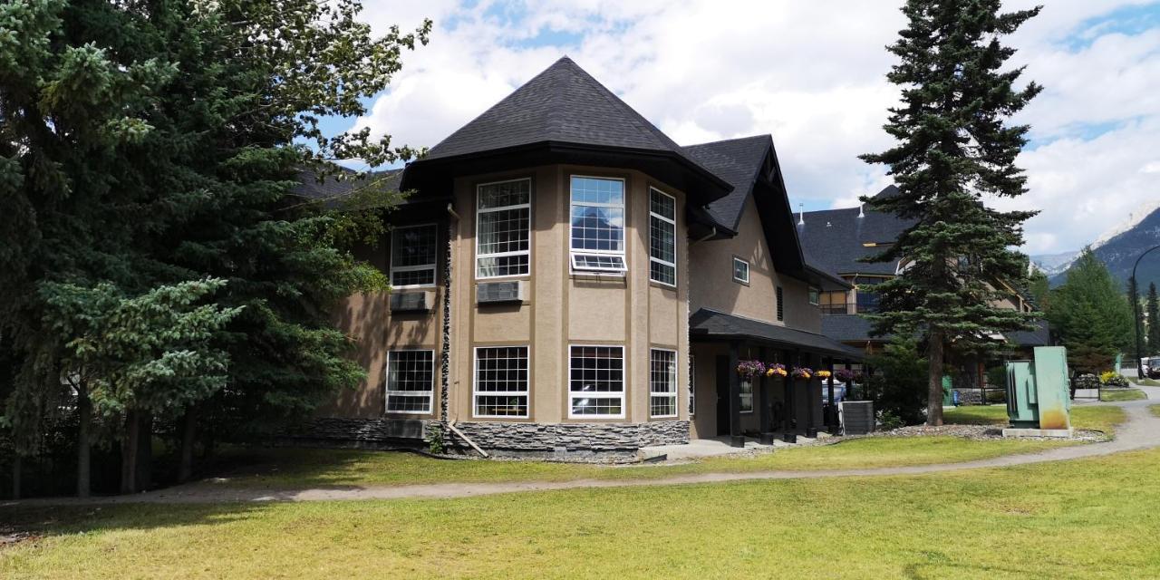 Mountain View Inn Canmore Luaran gambar