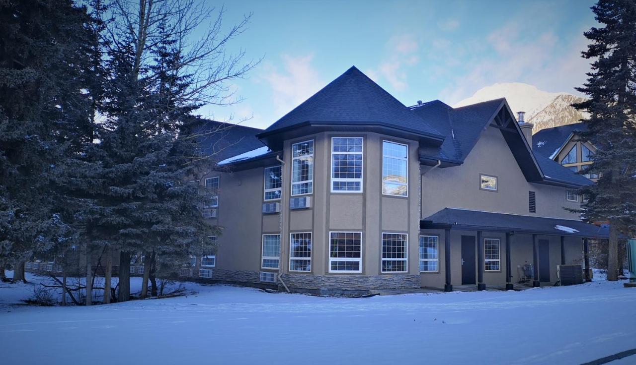 Mountain View Inn Canmore Luaran gambar