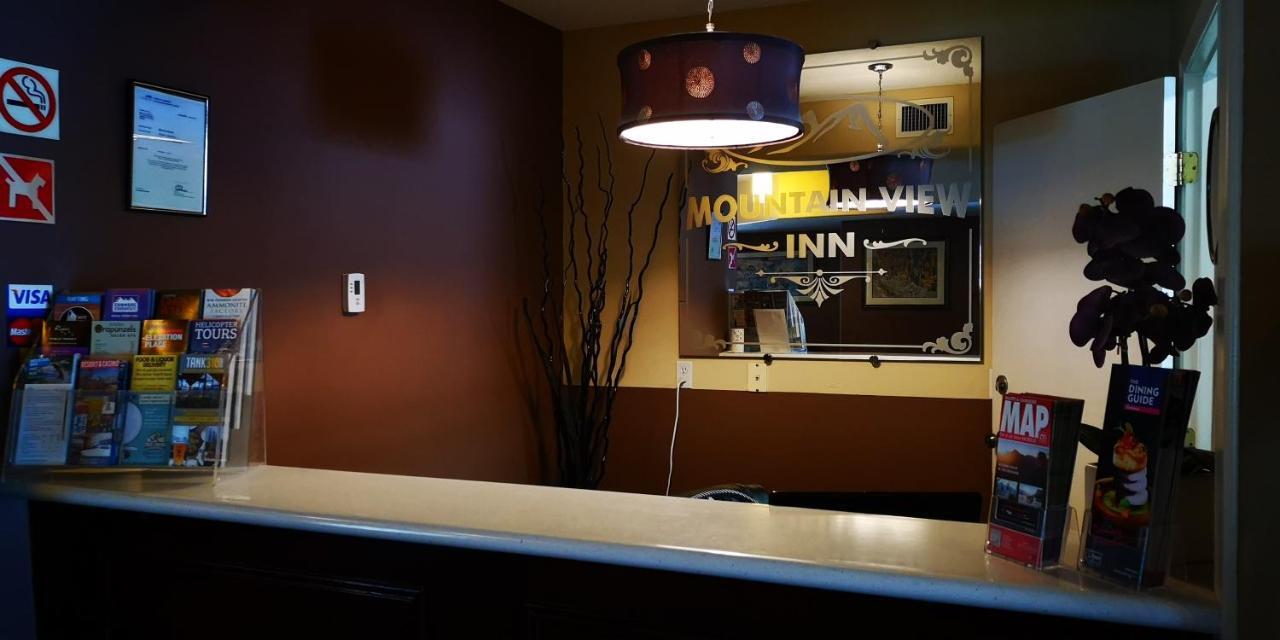 Mountain View Inn Canmore Luaran gambar